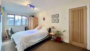 Photo 23- click for photo gallery